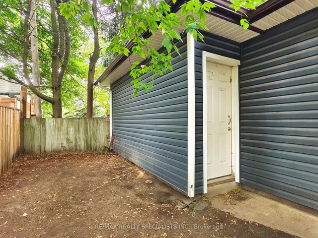 Additional image 35 of 18 Mary St