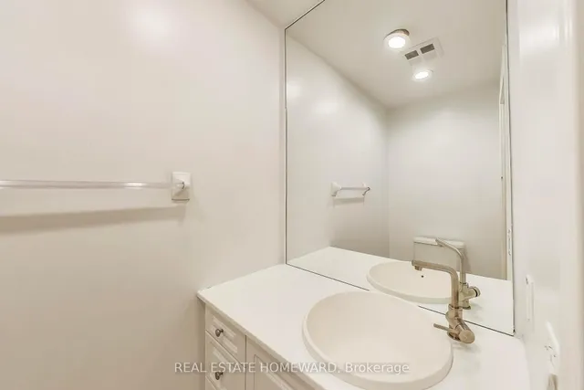 Additional image 12 of 410 Queens Quay Unit LPH4