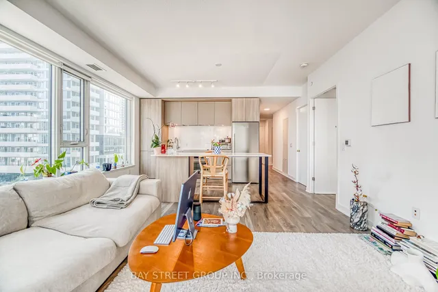 Additional image 16 of 35 Tubman St Unit 513