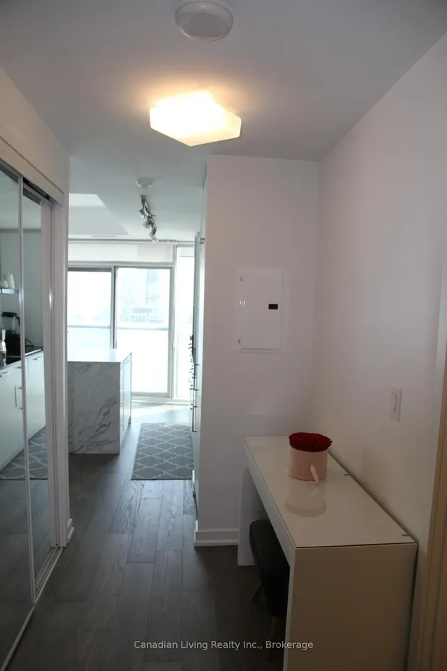 Additional image 21 of 12 York St Unit 5501