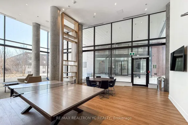 Additional image 33 of 3100 Keele St Unit 803