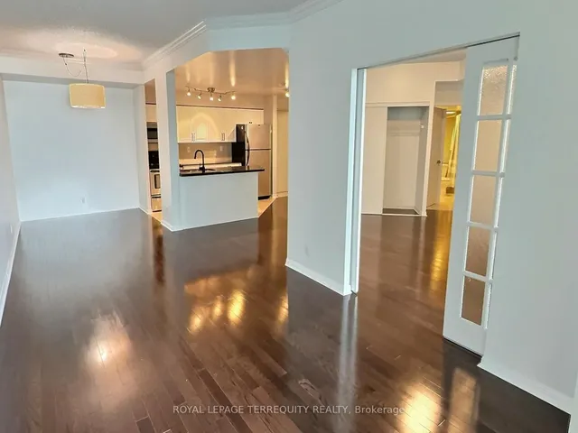 Additional image 15 of 228 Queens Quay Unit 1112