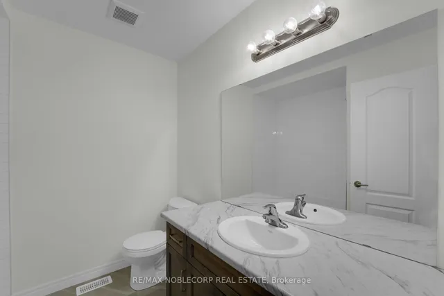 Additional image 38 of 15 Lloyd Davies Way