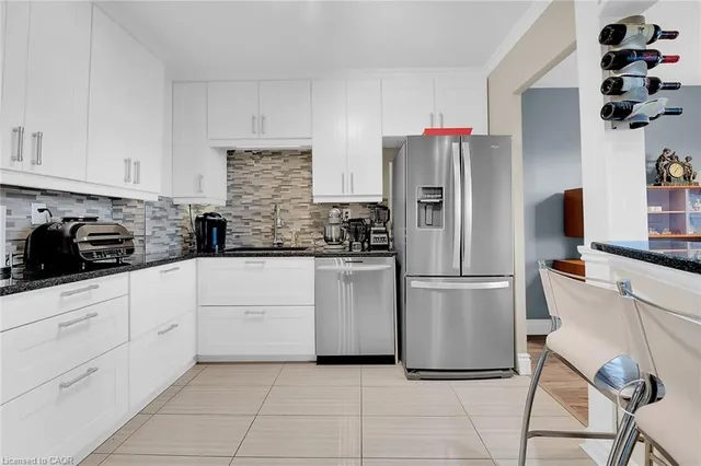 Additional image 16 of 301 Frances Ave Unit 1406