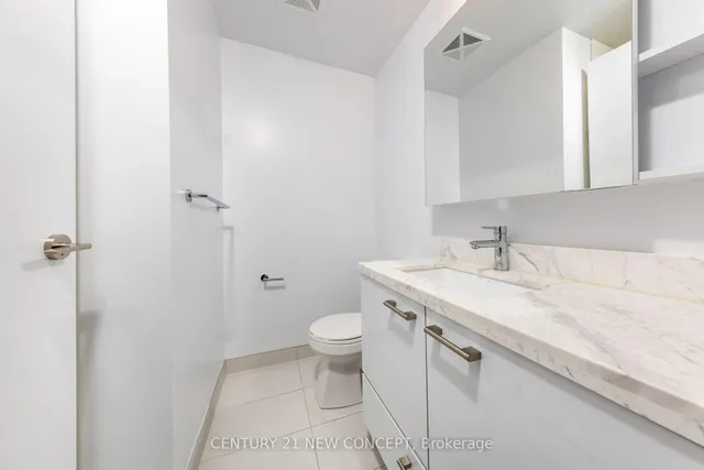 Additional image 4 of 2221 Yonge St Unit 3906