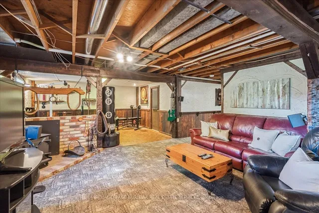 Additional image 17 of 1424 Alfred Cres