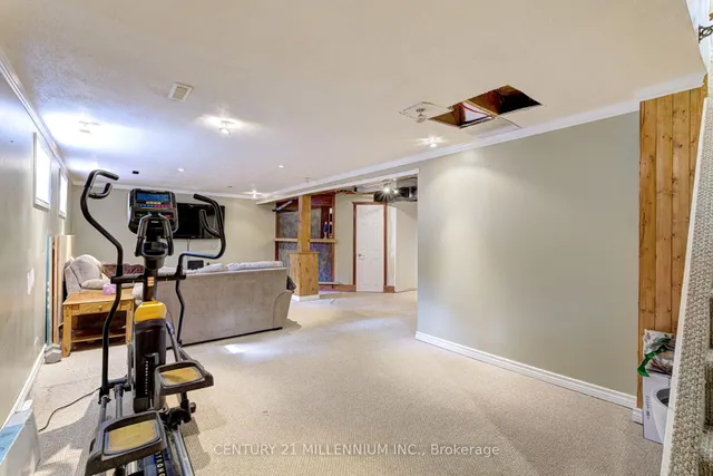 Additional image 33 of 17 Evesham Cres
