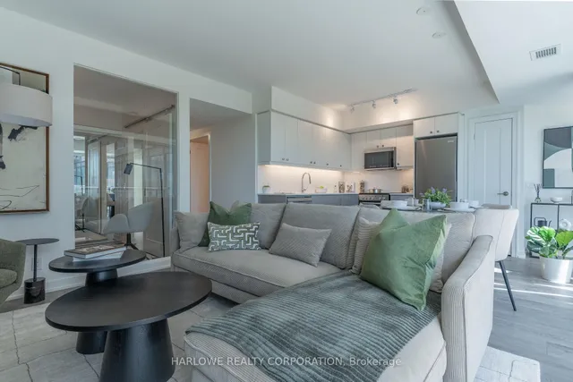 Additional image 3 of 2 Manderley Dr Unit 501