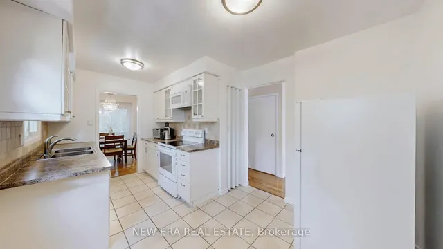 Additional image 26 of 7227 Joliette Cres