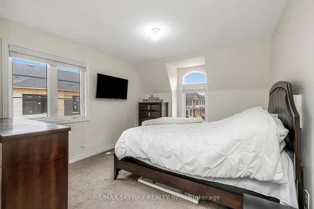 Additional image 29 of 200 Veterans Dr Unit 10