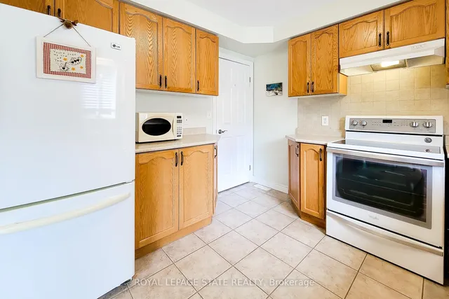 Additional image 26 of 78 Peachwood Cres Unit 9