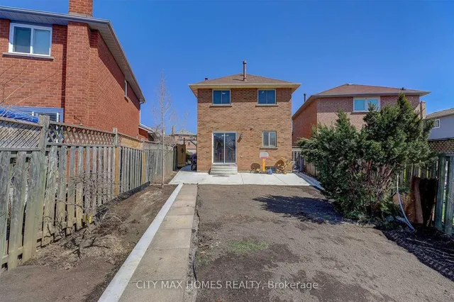 Additional image 23 of 4 Cranberry Cres