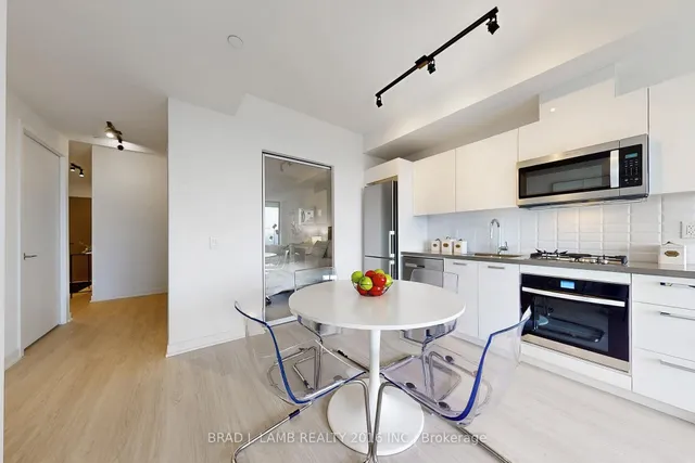 Additional image 7 of 195 McCaul St Unit 1501