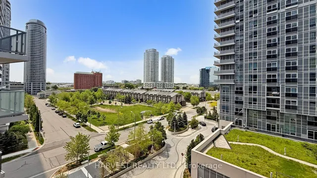 Additional image 39 of 225 Village Green Sq Unit 2103