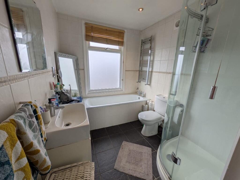 Additional image 12 of Hedley Road, St. Albans, Hertfordshire, AL1 5JW