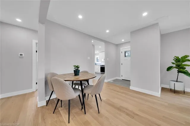 Additional image 5 of 441 Elmwood Ave