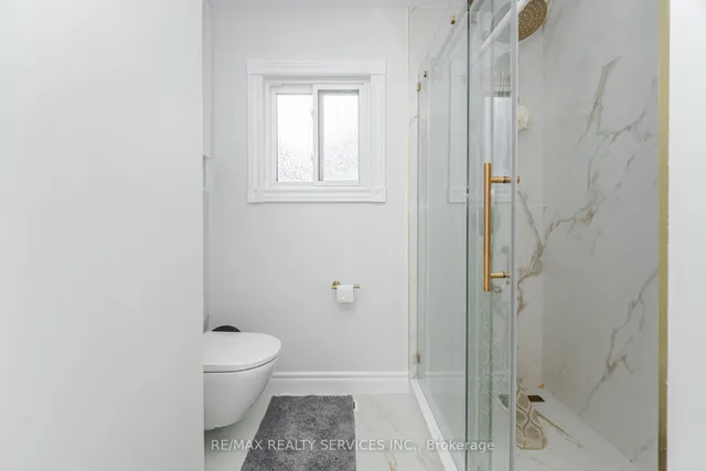 Additional image 35 of 59 Hullen Cres