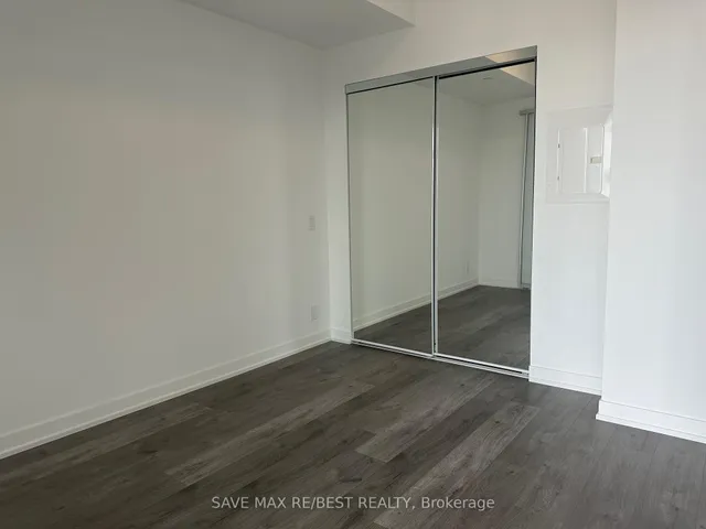 Additional image 20 of 285 Dufferin St Unit 726