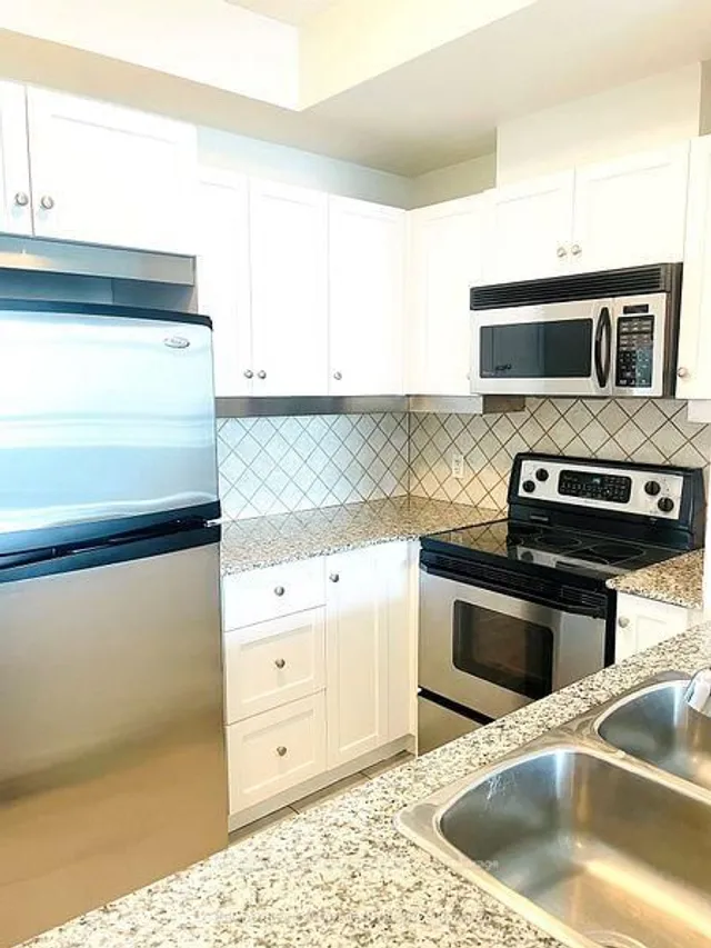 Additional image 7 of 1359 Rathburn Rd Unit 1901