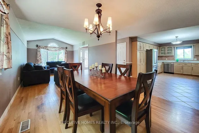 Additional image 6 of 42 Richmond Cres