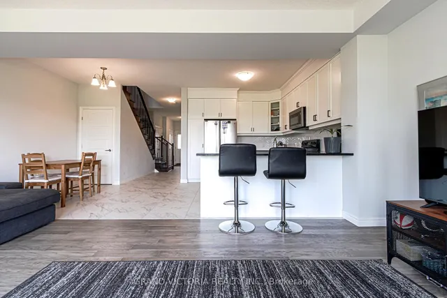 Additional image 5 of 28 Zoe Lane