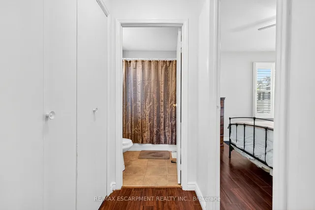 Additional image 14 of 15 Donald Ave