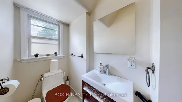 Additional image 18 of 17 Calvin Ave