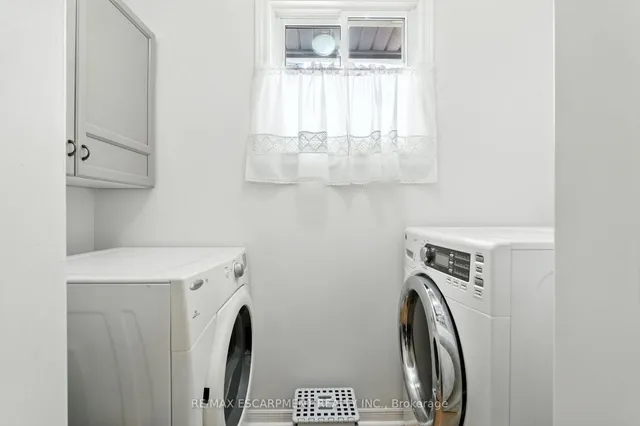 Additional image 22 of 1559 Riley Ave