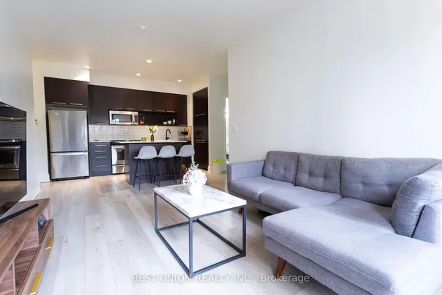 Additional image 4 of 100 Harrison Garden Blvd Unit 305