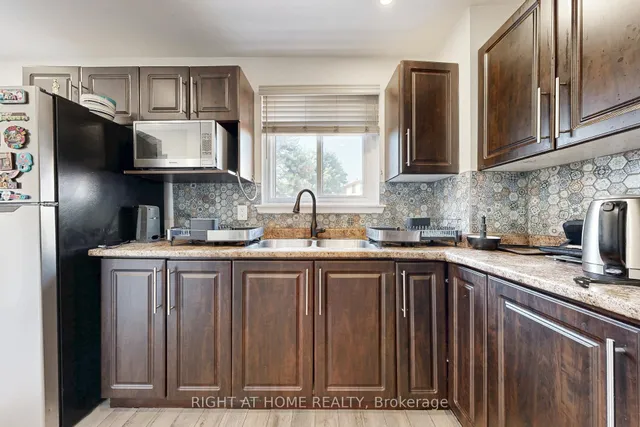 Additional image 17 of 83 Guildford Cres Unit 83