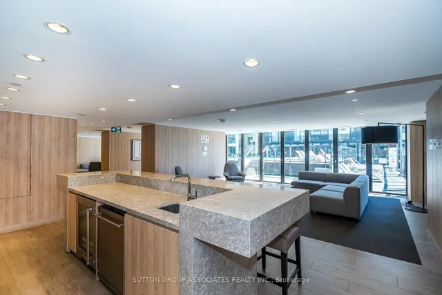 Additional image 45 of 27 Bathurst St Unit 508W