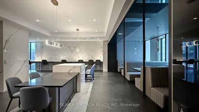 Additional image 41 of 8 Wellesley St Unit 5808