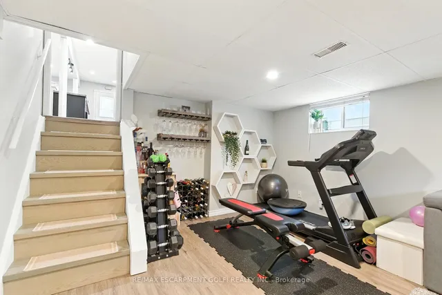 Additional image 20 of 26 Gillard St