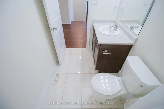 Additional image 31 of 58 Pinot Cres