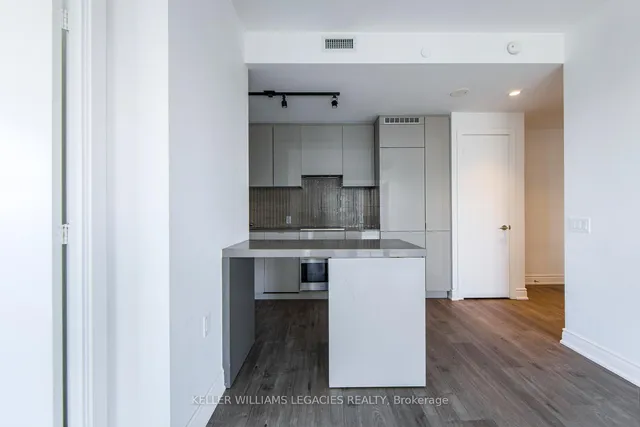 Additional image 7 of 7 Grenville St Unit 3705