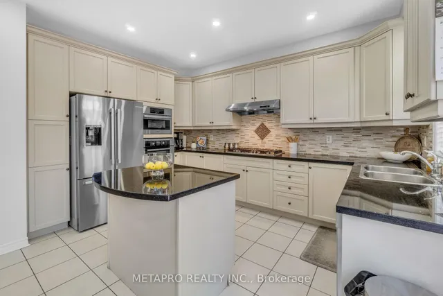 Additional image 12 of 20 Templeton Crt