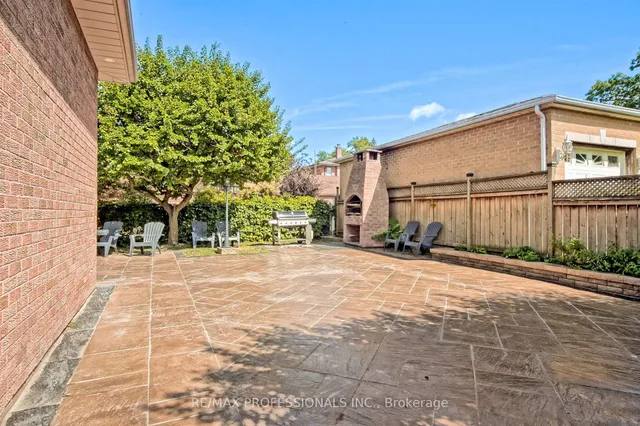 Additional image 50 of 33 Redberry Pkwy