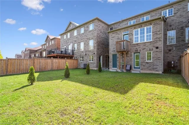 Additional image 39 of 29 Riverwalk Dr