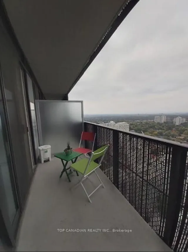 Additional image 12 of 8 Eglinton Ave Unit 3302