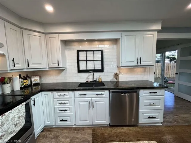 Additional image 27 of 915 Governors Rd