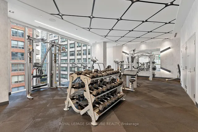 Additional image 19 of 77 Mutual St Unit 2501