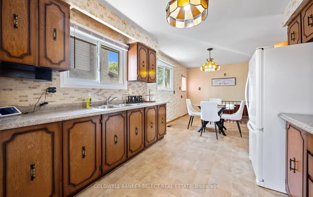 Additional image 18 of 3883 Brandon Gate Dr