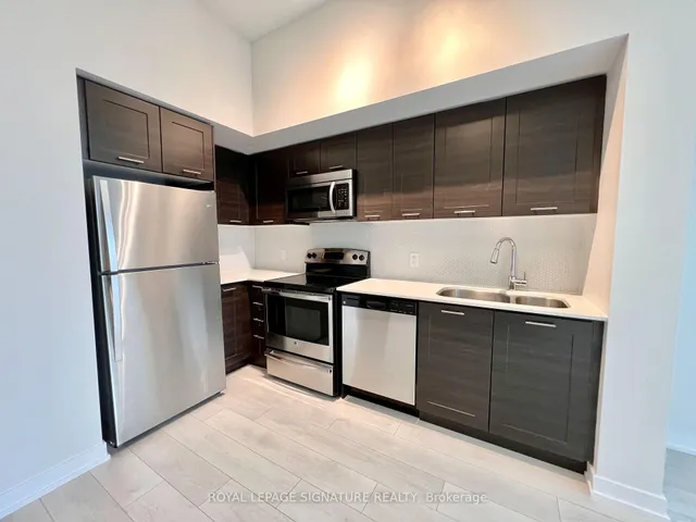 Additional image 20 of 2200 Lakeshore Blvd Unit 802