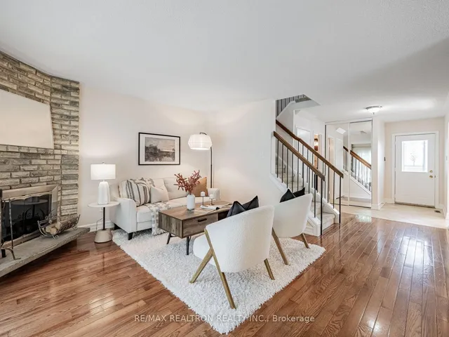 Additional image 7 of 32 Thatcher Crt