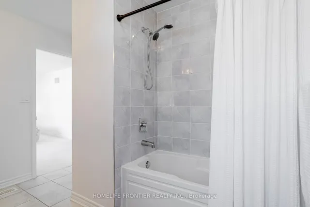 Additional image 26 of 422 Hinton Terr