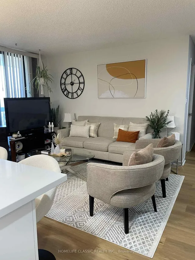 Additional image 4 of 90 Ling Rd Unit 603