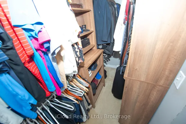 Additional image 21 of 19 Fountainview Way