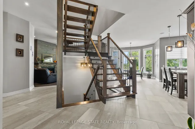 Additional image 21 of 43 Third Rd