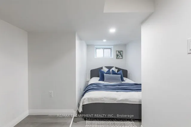 Additional image 37 of 132 London St