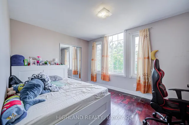 Additional image 11 of 123 Russett Ave